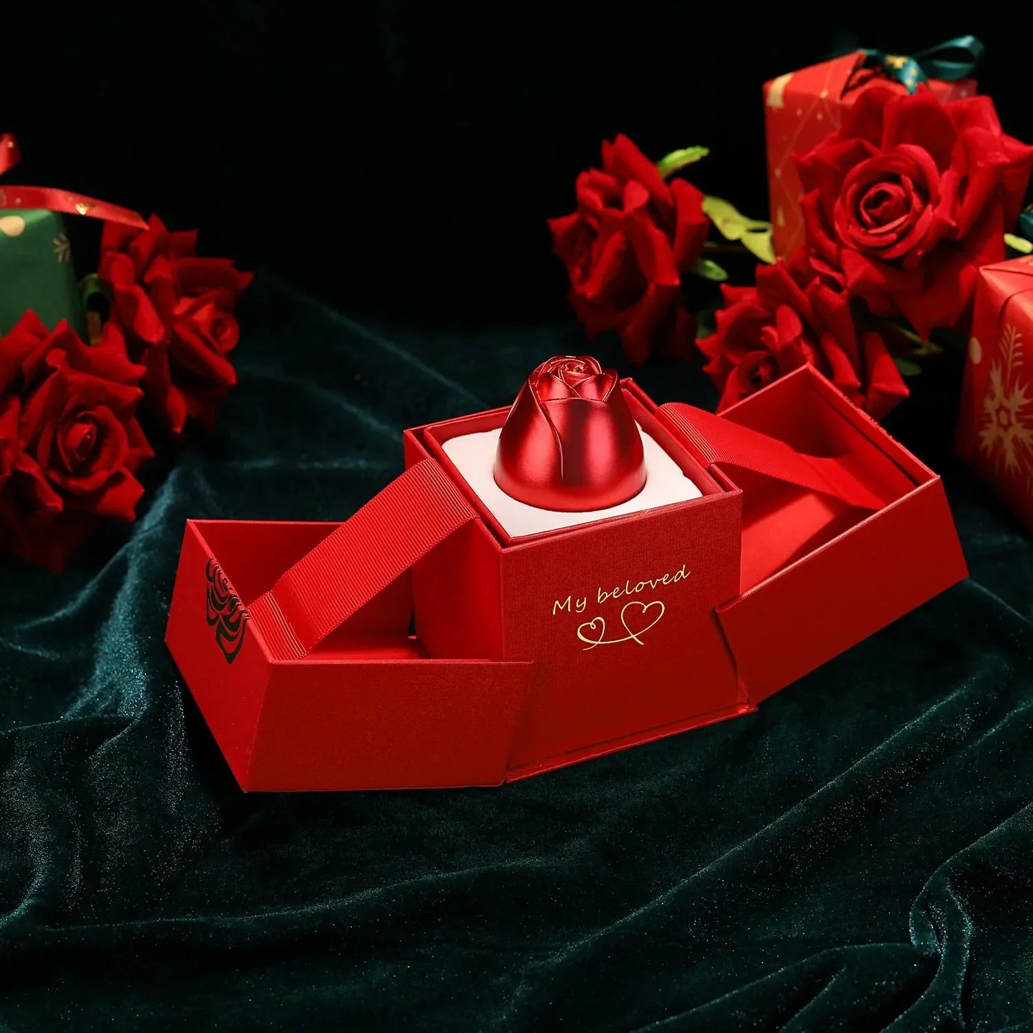 Lifting Rose Gift Box Jewelry Display for Women